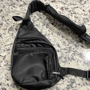 Crossbody shoulder bag
